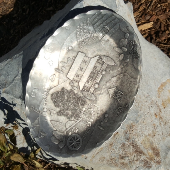 AMERICAN FORGING, LLC ♡ Hand Hammered Aluminum Country Farm Scene Oval Tray - Picture 1 of 16